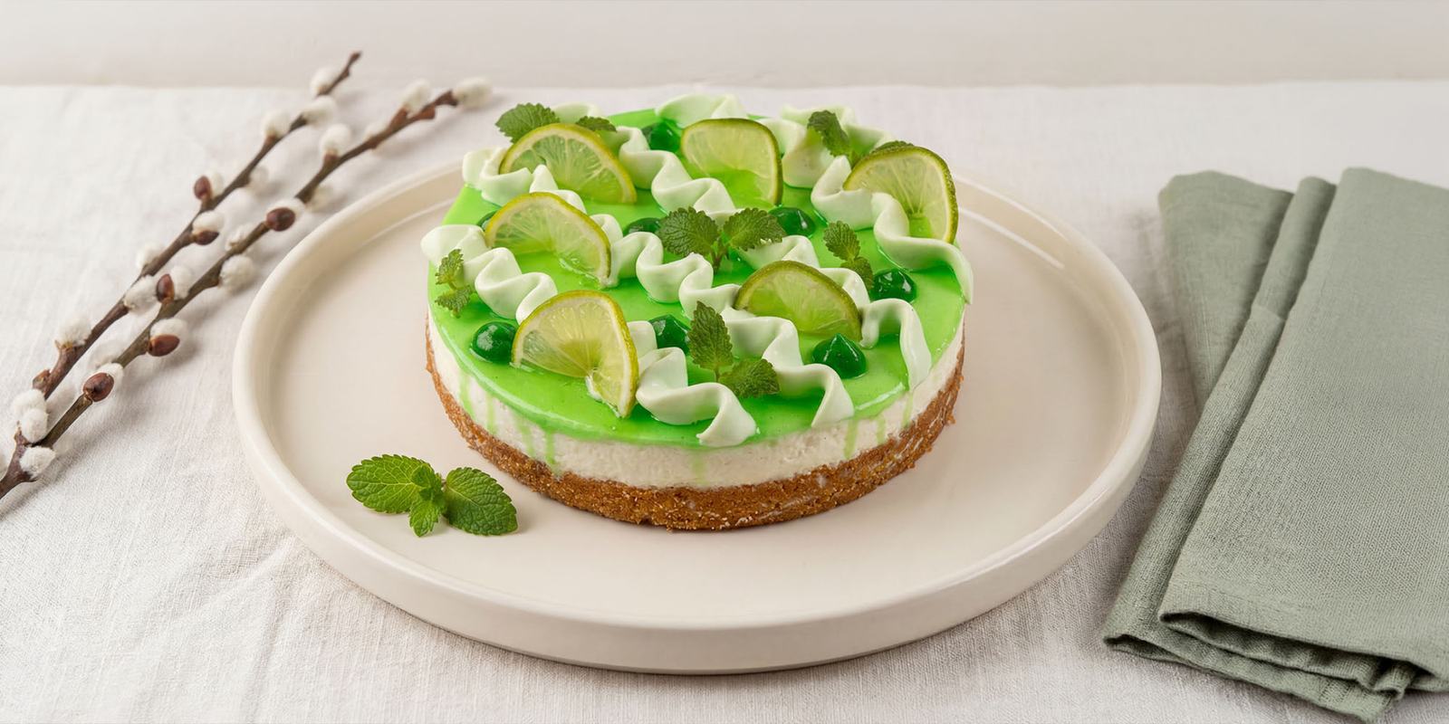Lime-jogurttimoussekakku